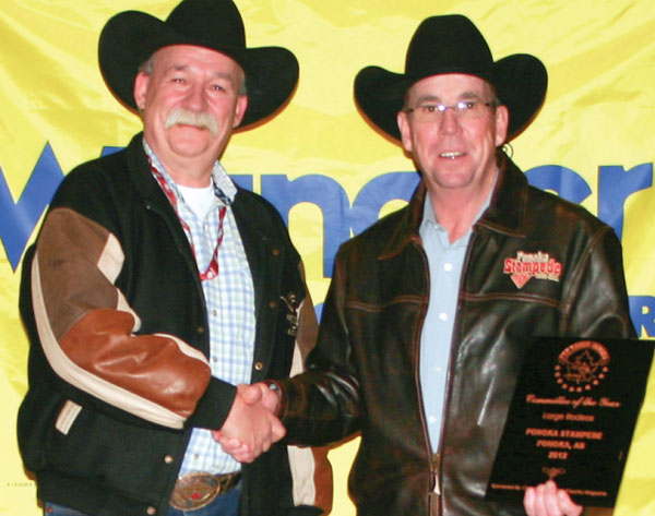 Winner of the 2012 Committee of the Year was Ponoka (Large Rodeo). The trophy plaque, presented by sponsor representative Rob Tanner, was accepted by Joe Dodds. 