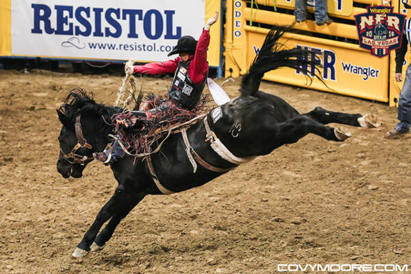 Zeke Thurston on C5 Rodeo's Black Hills. Covy Moore photo